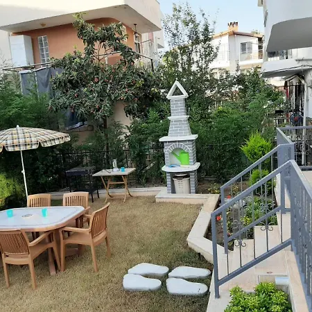 Lily Millennium Holiday Homes Кушадасы