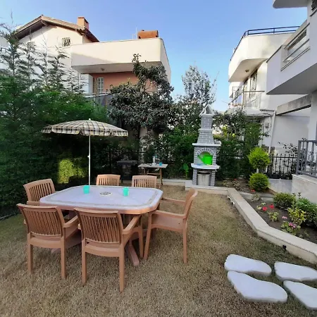 Lily Millennium Holiday Homes * Кушадасы