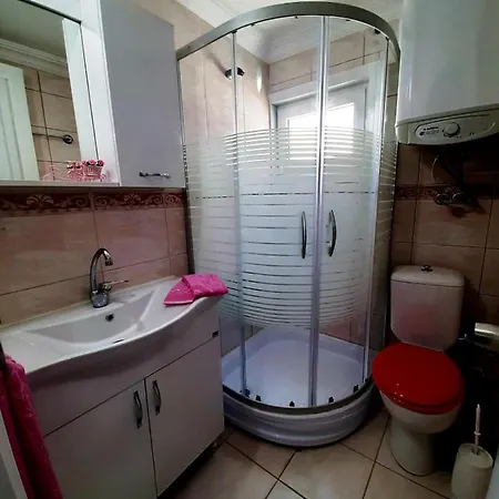 Вилла Lily Millennium Holiday Homes *